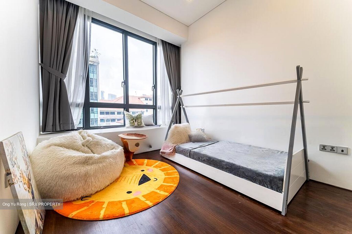 Sui Generis (D10), Condominium #484218691